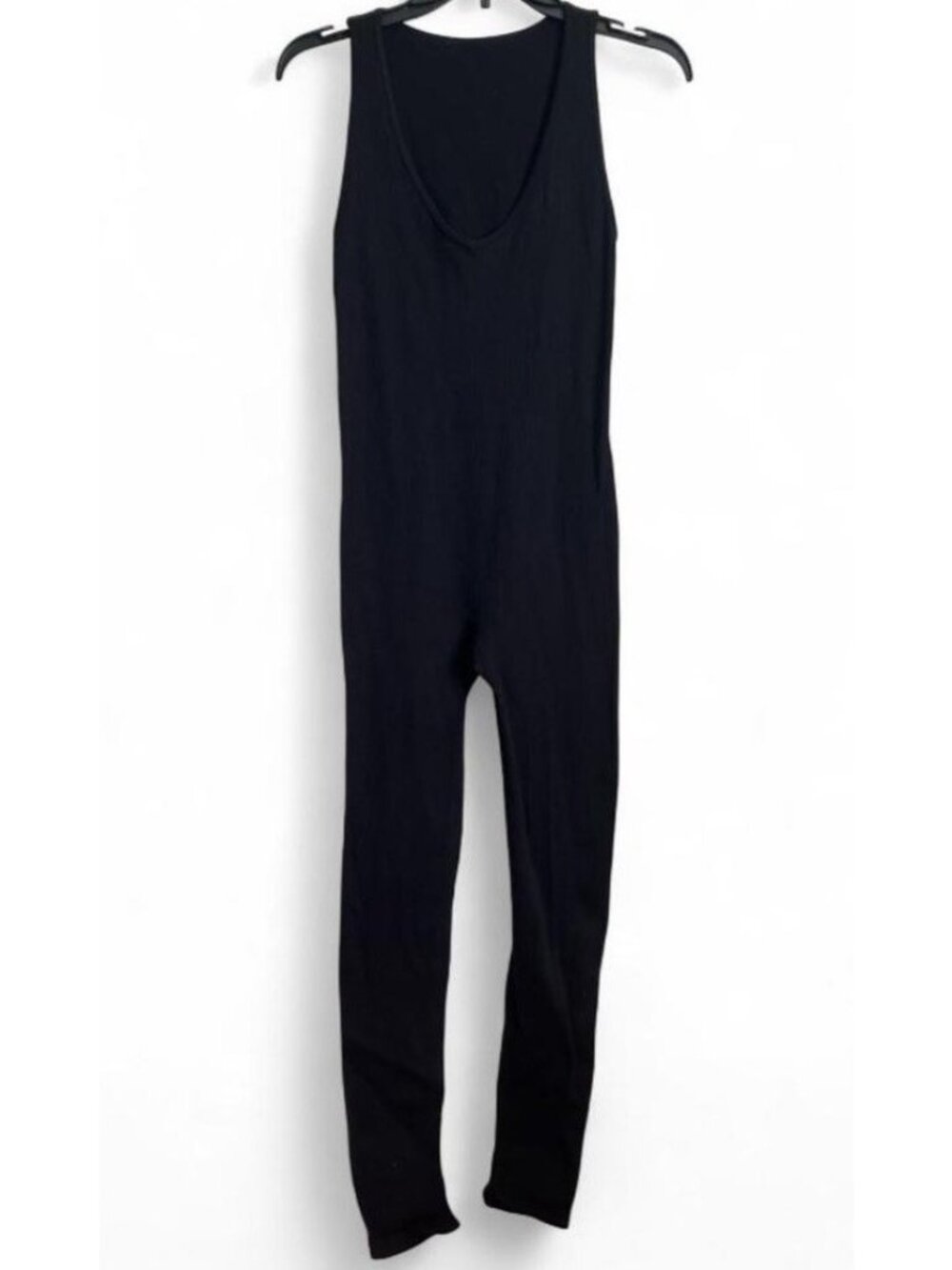 Women’s Black Ribbed Sleeveless V-Neck Solid Jumpsuit XL